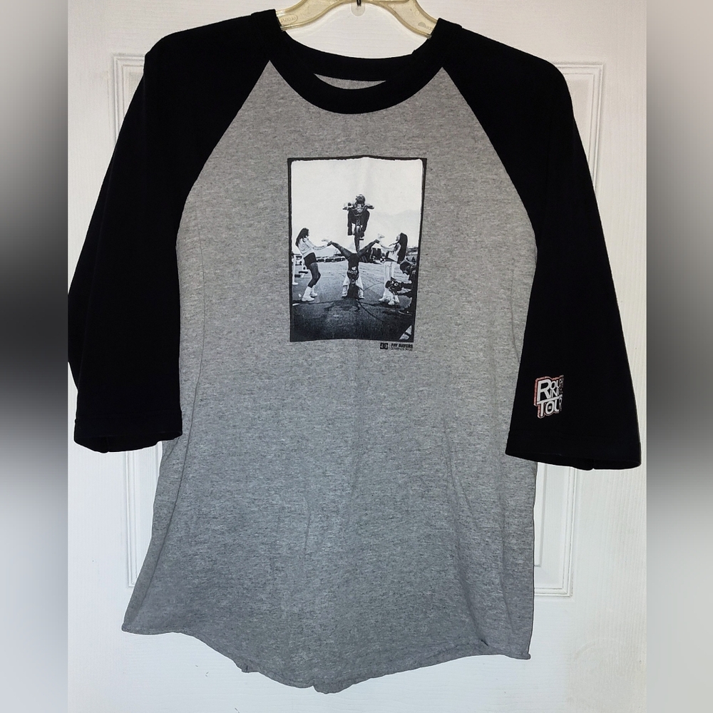 D.C.Shoes Vintage Men's Size XL West Cost Tour Shirt. EUC Hard To Find